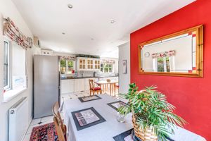 Photo 21- click for photo gallery